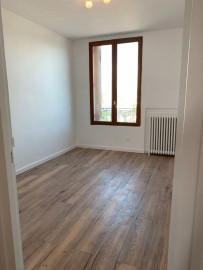 
                                                                                        Location
                                                                                         Appartement T2 de 44 m² – Petit Pierrefitte