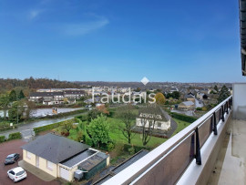 
                                                                                        Vente
                                                                                         APPARTEMENT T2 DERNIER ETAGE AVEC ASCENSEUR BALCON ET GARAGE