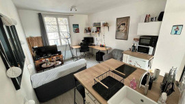 
                                                                                        Location
                                                                                         Appartement T2 - Ile de NANTES