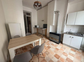 
                                                                                        Location
                                                                                         APPARTEMENT T2 – LYON 6ème