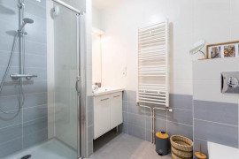 
                                                                                        Location
                                                                                         Appartement T2 meublé, climatisé, rénové, 32m2