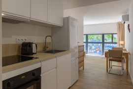 
                                                                                        Location
                                                                                         Appartement T2 meublé - Cours Julien