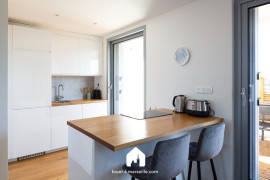 
                                                                                        Location
                                                                                         Appartement T2 meuble en Rooftop, à la Joliette