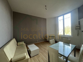 
                                                                                        Location
                                                                                         Appartement T2 meublé, proche centre