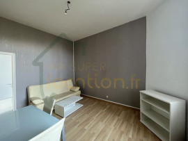 
                                                                                        Location
                                                                                         Appartement T2 meublé, proche centre
