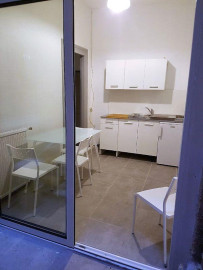 
                                                                                        Location
                                                                                         Appartement T2 meublé - proche Comédie