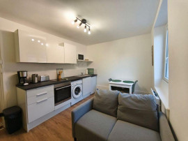 
                                                                                        Location
                                                                                         Appartement T2 meublé rénové