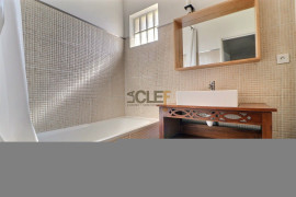
                                                                                        Location
                                                                                         Appartement T2  - Montreuil - proche métro