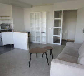 
                                                                                        Location
                                                                                         Appartement T2 Quartier Madeleine Angers