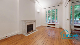 
                                                                                        Vente
                                                                                         Appartement T2 - RDC surélevé- Bd de la Reine