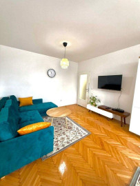 
                                                                                        Location
                                                                                         Appartement t2 rue Masséna 52m2