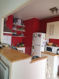 
                                                                                        Location
                                                                                         Appartement T2 + stationnement