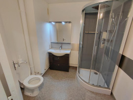 
                                                                                        Location
                                                                                         Appartement T2 sympa, pratique et bien placé