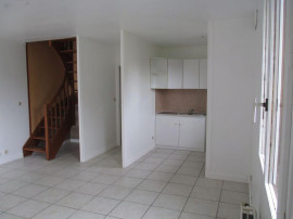 
                                                                                        Location
                                                                                         Appartement T2 Tours centre