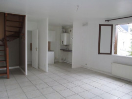 
                                                                                        Location
                                                                                         Appartement T2 Tours centre