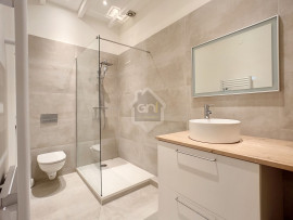 
                                                                                        Location
                                                                                         Appartement T3 - 1er étage