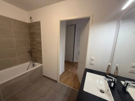 
                                                                                        Vente
                                                                                         Appartement T3 à Chatillon