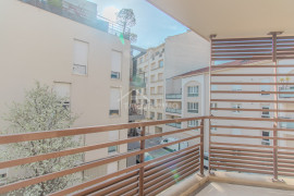 
                                                                                        Vente
                                                                                         Appartement T3 - Balcon & Garage
