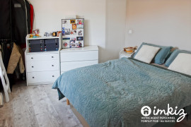
                                                                                        Vente
                                                                                         Appartement T3 centre avec terrasse cave + parking