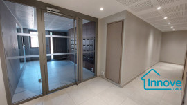 
                                                                                        Vente
                                                                                         APPARTEMENT T3 - CENTRE VILLE CHARTRES