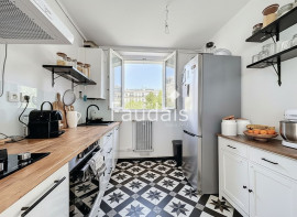 
                                                                                        Vente
                                                                                         Appartement T3, centre-ville SAINT-LÔ
