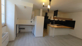 
                                                                                        Location
                                                                                         Appartement T3 climatisé haut de gamme 71 m² –