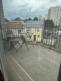
                                                                                        Vente
                                                                                         Appartement T3 de 58 m² avec balcon