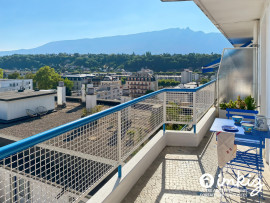 Vente
Appartement T3 entièrement rénové