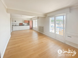 Vente
Appartement T3 entièrement rénové