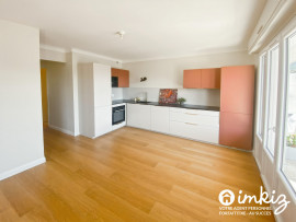 Vente
Appartement T3 entièrement rénové