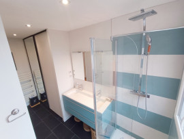 
                                                                                        Vente
                                                                                         Appartement T3 hypercentre avec parking