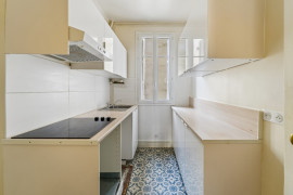
                                                                                        Vente
                                                                                         Appartement T3 - Levallois - 34 Rivay