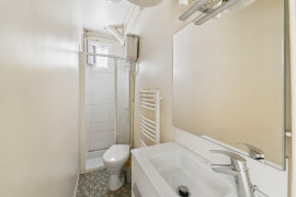 
                                                                                        Vente
                                                                                         Appartement T3 - Levallois - 34 Rivay