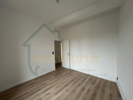 
                                                                                        Location
                                                                                         Appartement T3 Lumineux, QUARTIER REMICOURT