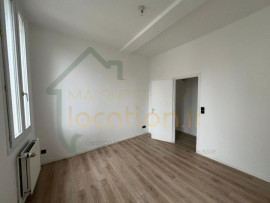 
                                                                                        Location
                                                                                         Appartement T3 Lumineux, QUARTIER REMICOURT