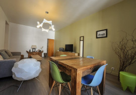 
                                                                                        Location
                                                                                         Appartement T3 meublé - 72m²