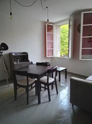 
                                                                                        Location
                                                                                         Appartement T3 meublé (eau et tom comprises)