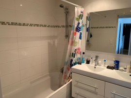 
                                                                                        Location
                                                                                         Appartement T3 plein centre Gentilly