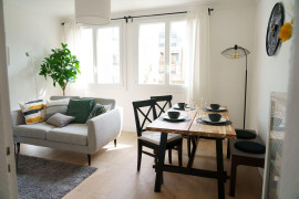 
                                                                                        Location
                                                                                         Appartement T3 Rénové (Chauffage et Eau inclus)