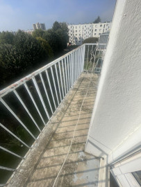 
                                                                                        Location
                                                                                         Appartement T3 tranquille