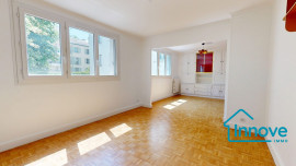 
                                                                                        Vente
                                                                                         Appartement T4/5 à Vendre - quartier St Louis- Versailles