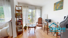 
                                                                                        Vente
                                                                                         Appartement T4 -79 m² à vendre - Bougival
