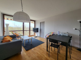 Location
Appartement T4 avec balcon à Cergy Préfecture (loyer tout inclus)