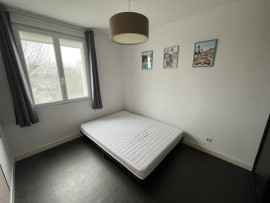 
                                                                                        Location
                                                                                         Appartement T4 Bord de Loire