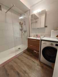
                                                                                        Location
                                                                                         Appartement T4 dans résidence calme et sécurisée