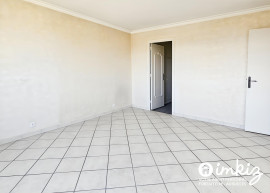 
                                                                                        Vente
                                                                                         Appartement T4 double vue d'exception, avec balcon