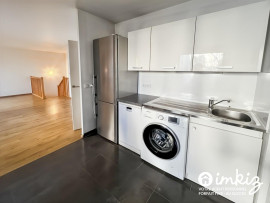 
                                                                                        Vente
                                                                                         Appartement T4 en duplex - Terrasses et parking