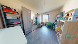 
                                                                                        Vente
                                                                                         Appartement T4 Lumineux et Spacieux - 85 m² avec loggia