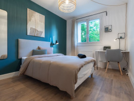 Location
Appartement T4 Meublé Haut De Gamme Avec Balcon sur les Berges du Rhône à Gerland, Lyon 7 (loyer tout inclus)