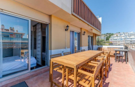 
                                                                                        Location
                                                                                         Appartement T4 Promenade des Anglais